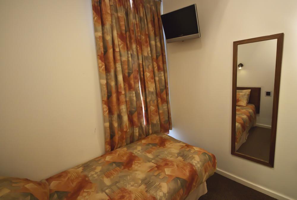 The Robin 2 Hotel Wolverhampton Bilik gambar