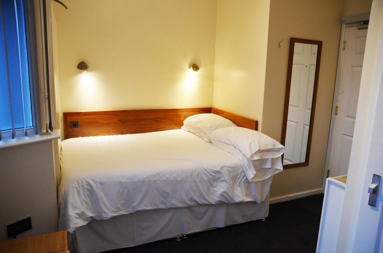 The Robin 2 Hotel Wolverhampton Luaran gambar